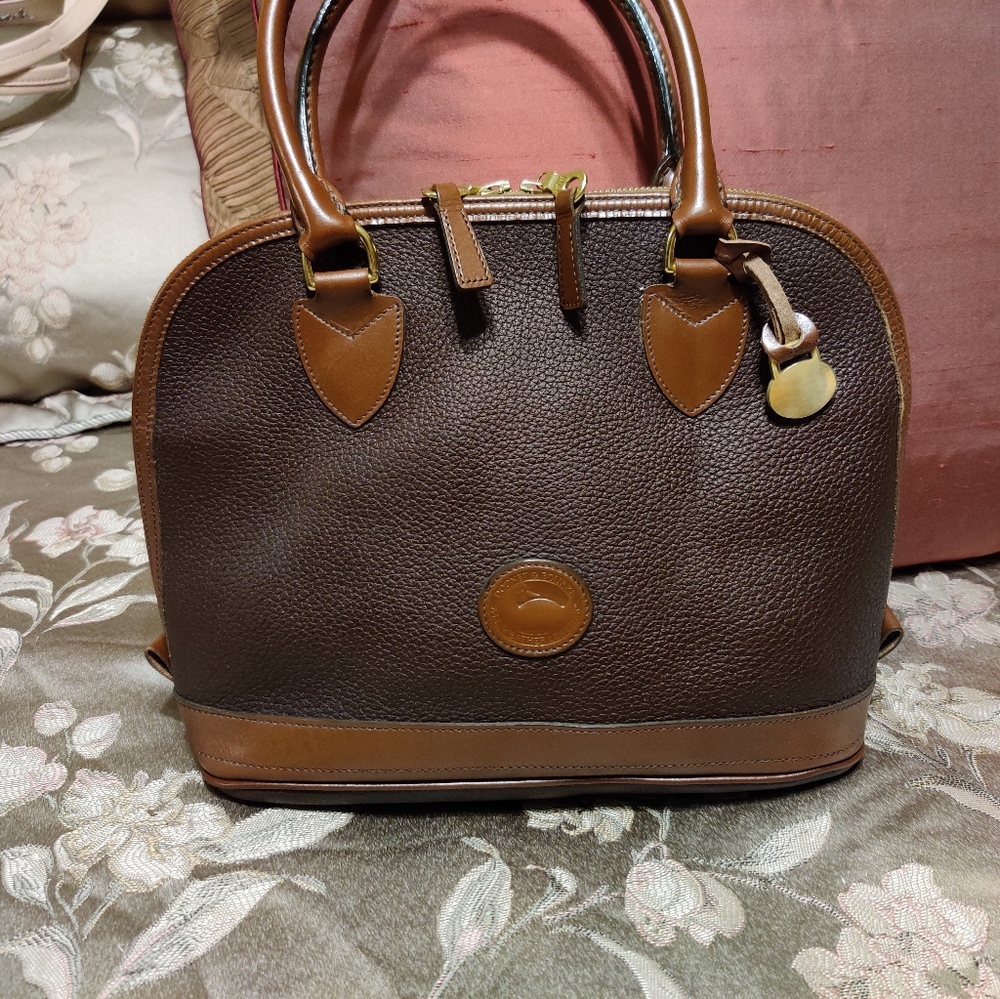 Dooney & Bourke Brown Lthr  Purse with long strap